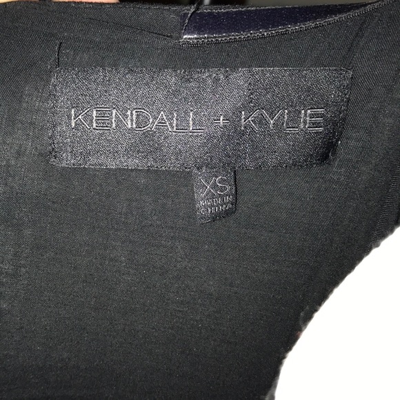 Kendall & Kylie jumpsuit - Picture 5 of 7